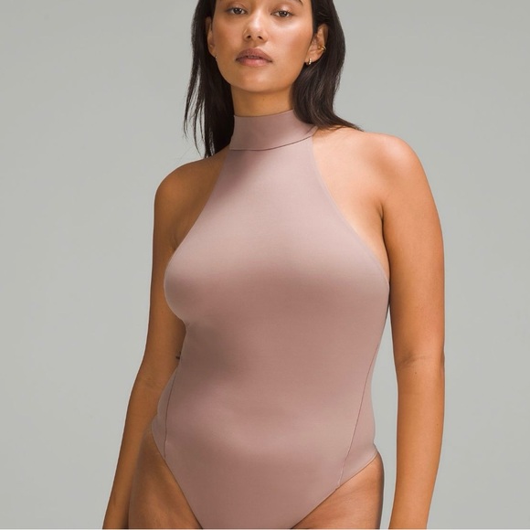 Mock neck bodysuit - Picture 1 of 3
